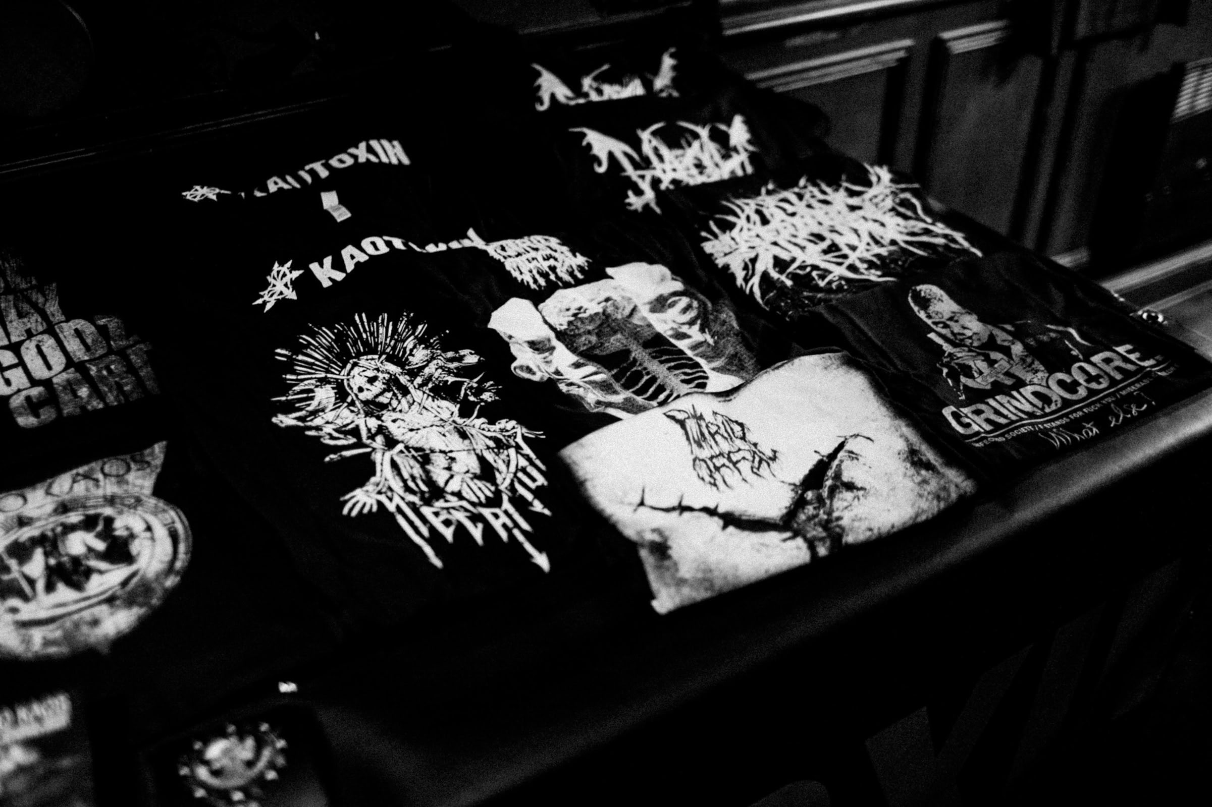 Concert photography — of Miserable Failure — at Kaotoxin Fest II - La Peniche - Lille — (2015) - Image 2