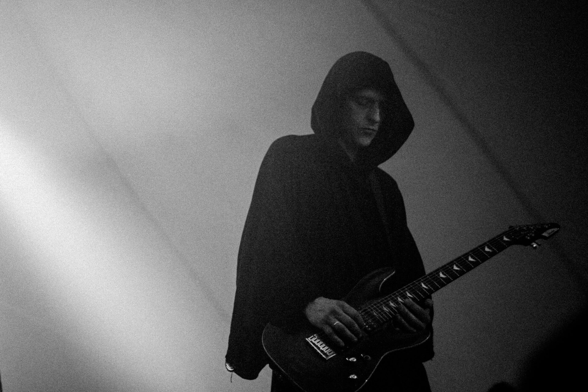 Concert photography — of Sunn O))) — at Festival de Dour - Dour — (2007) - Image 13