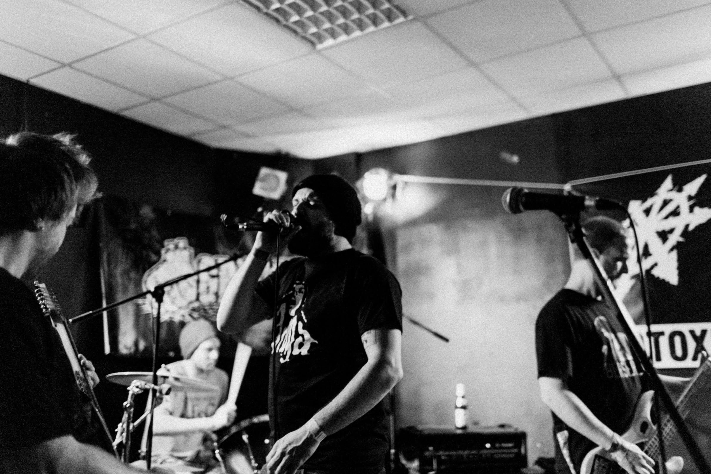 Concert photography — of Sylvester Staline — at Grindfest - Roubaix — (2023) - Image 9