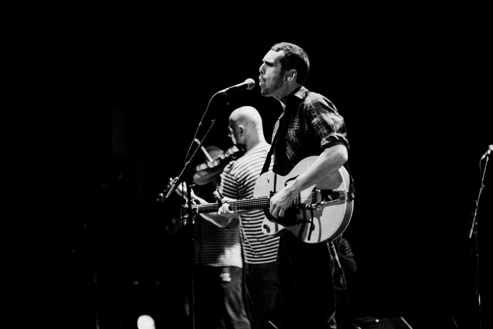 Concert photography — of The Hidden Cameras — at La Condition Publique - Roubaix — (2006) - Image 5