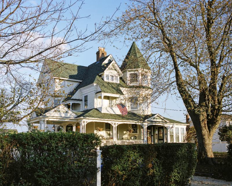 Amityville — In Fiction — Brave New World series, photograph by Mathieu Drouet